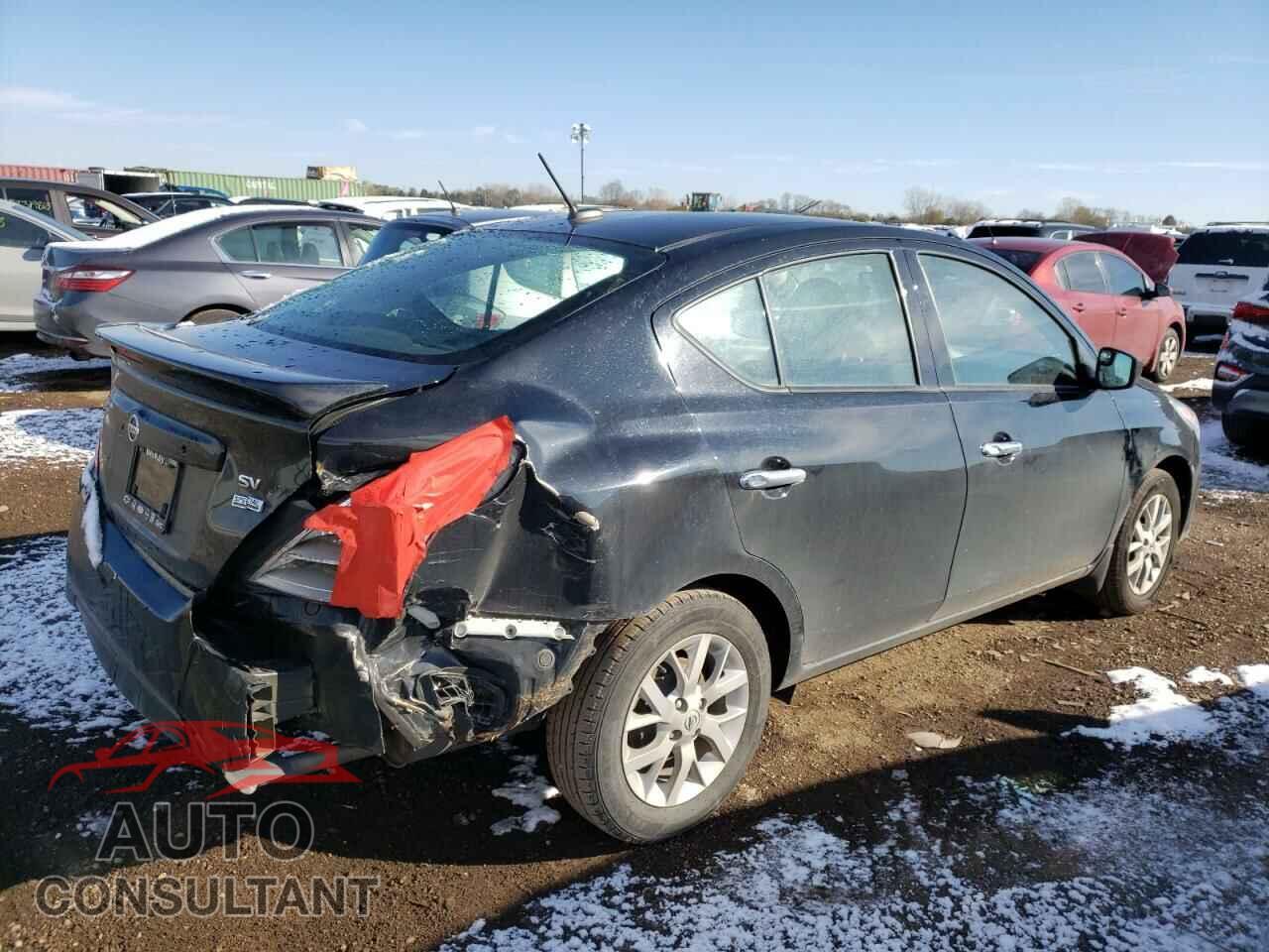 NISSAN VERSA 2017 - 3N1CN7AP0HL868066