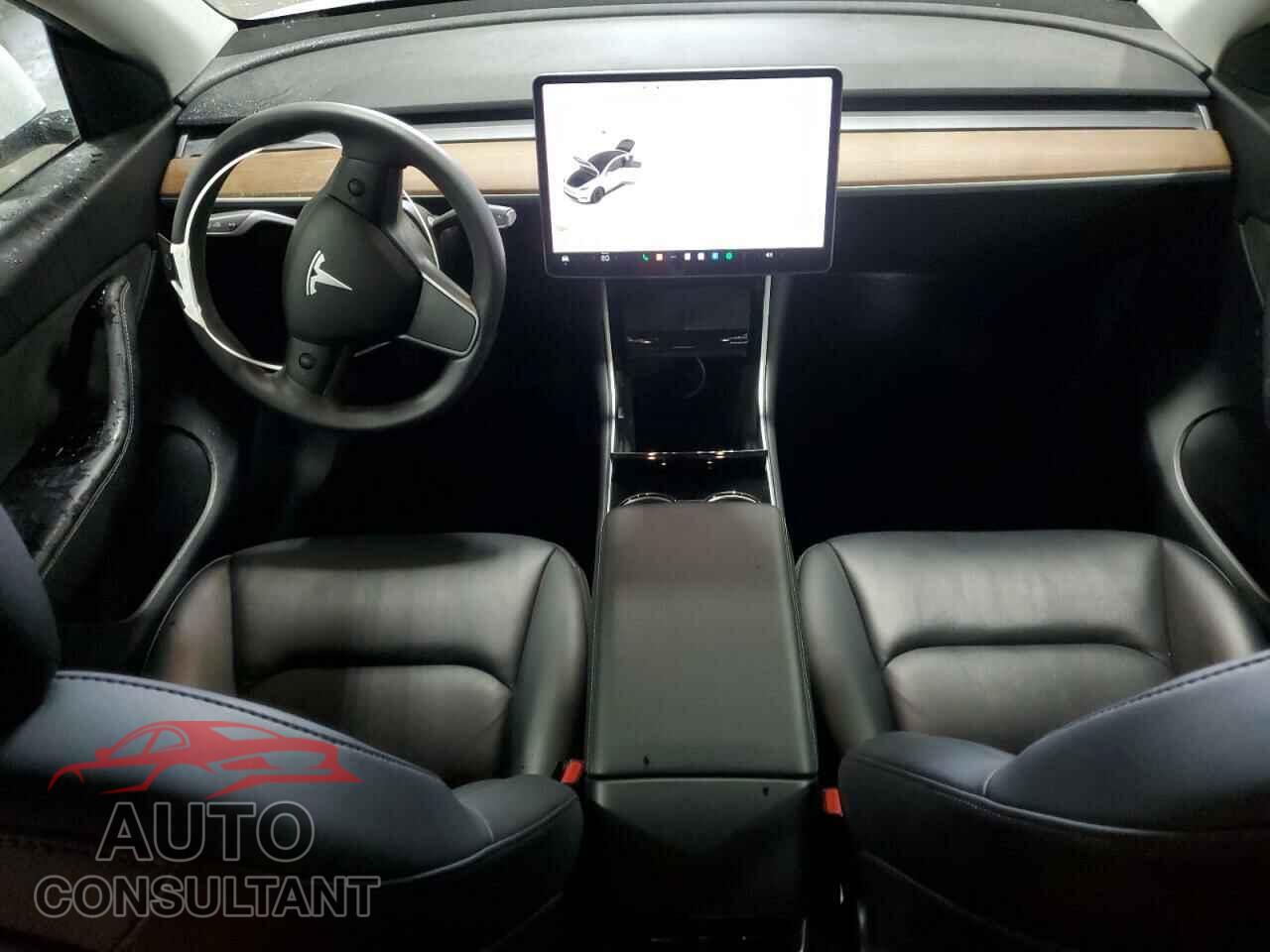TESLA MODEL Y 2020 - 5YJYGDEF8LF002720