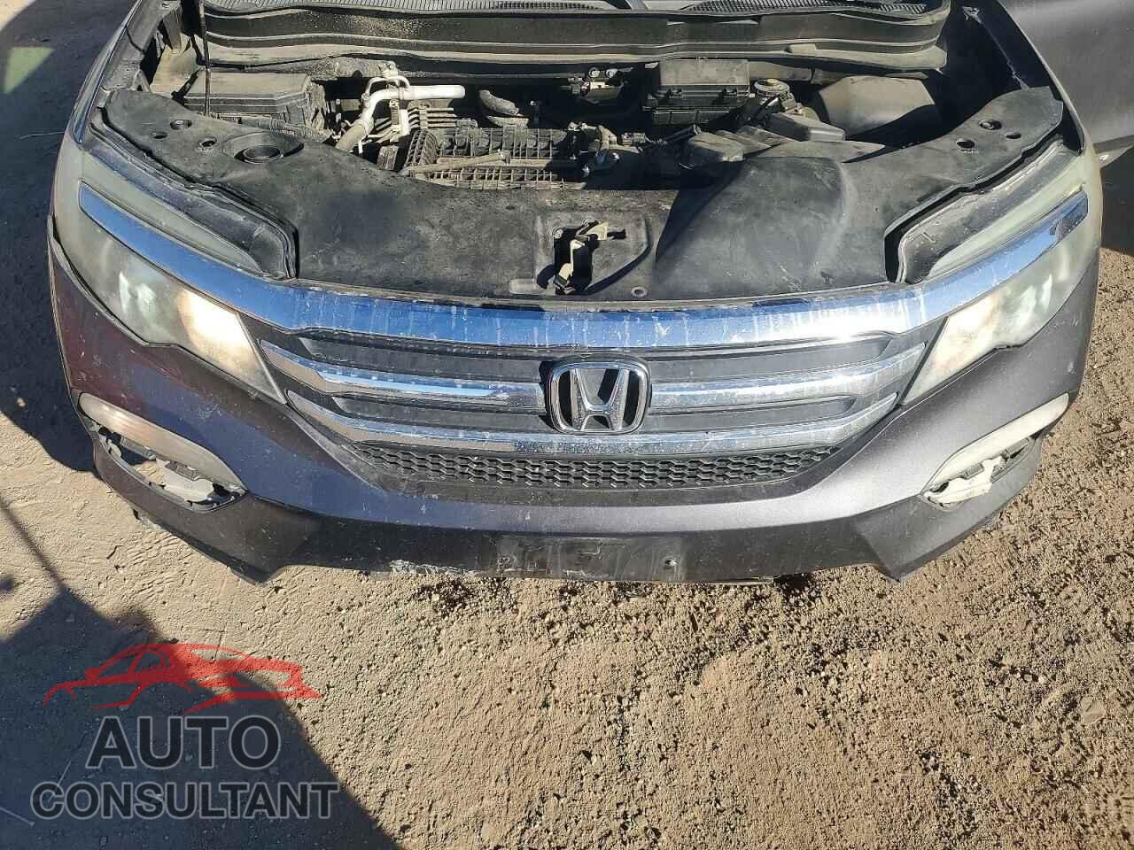 HONDA PILOT 2016 - 5FNYF5H11GB037176