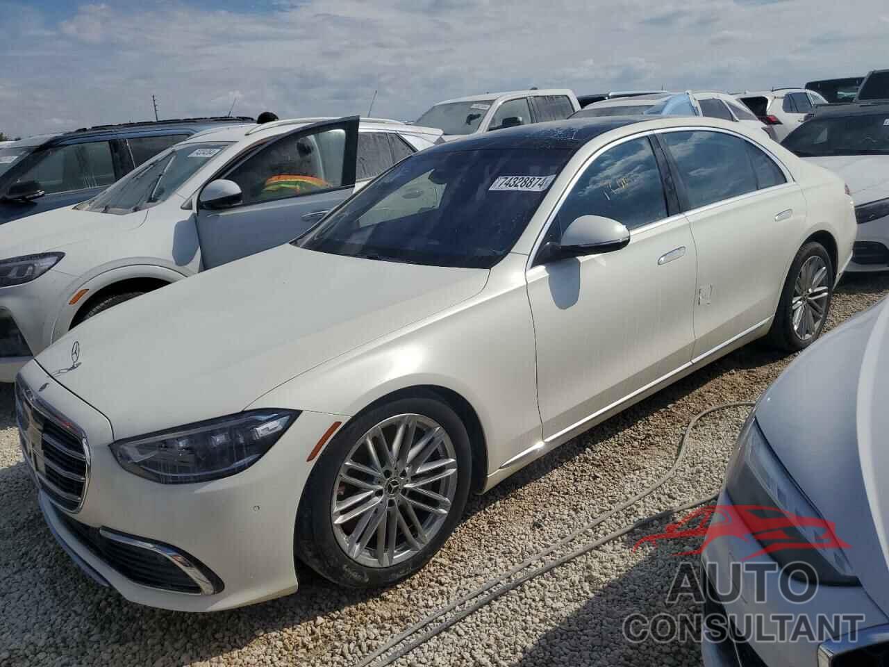 MERCEDES-BENZ S-CLASS 2022 - W1K6G7GBXNA105190