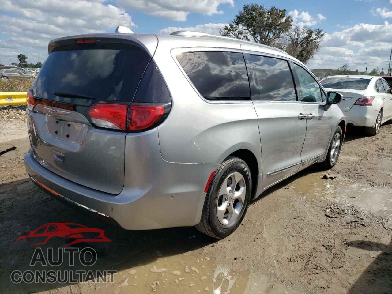 CHRYSLER PACIFICA 2017 - 2C4RC1EG9HR752906