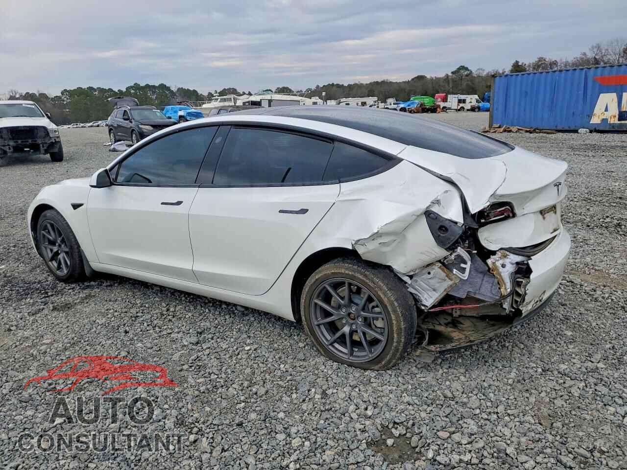 TESLA MODEL 3 2021 - 5YJ3E1EA4MF096986