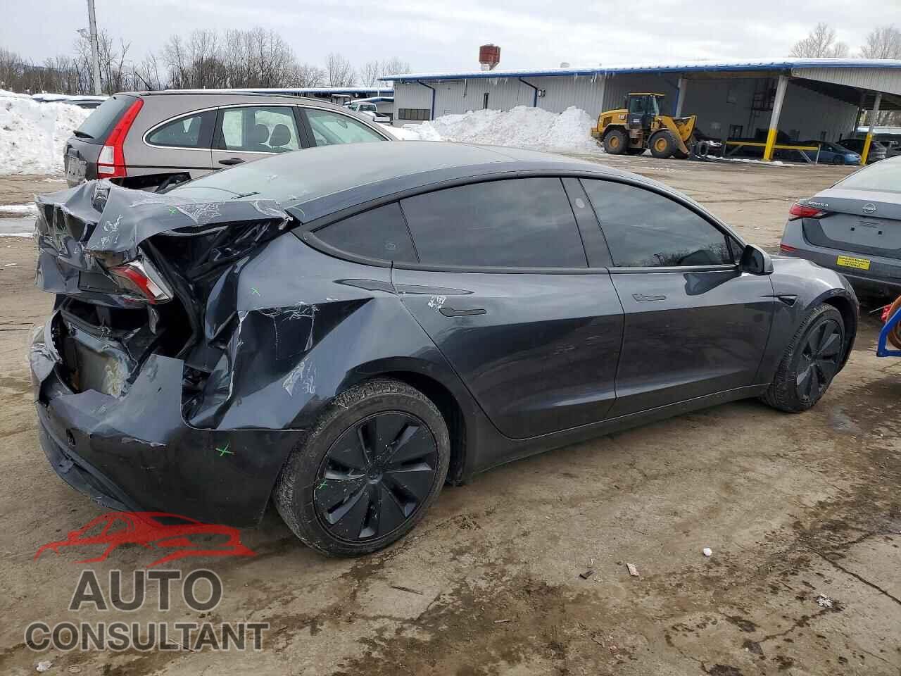 TESLA MODEL 3 2024 - 5YJ3E1EB7RF754803