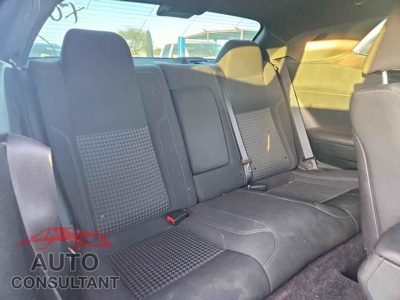 DODGE CHALLENGER 2018 - 2C3CDZAG5JH245704