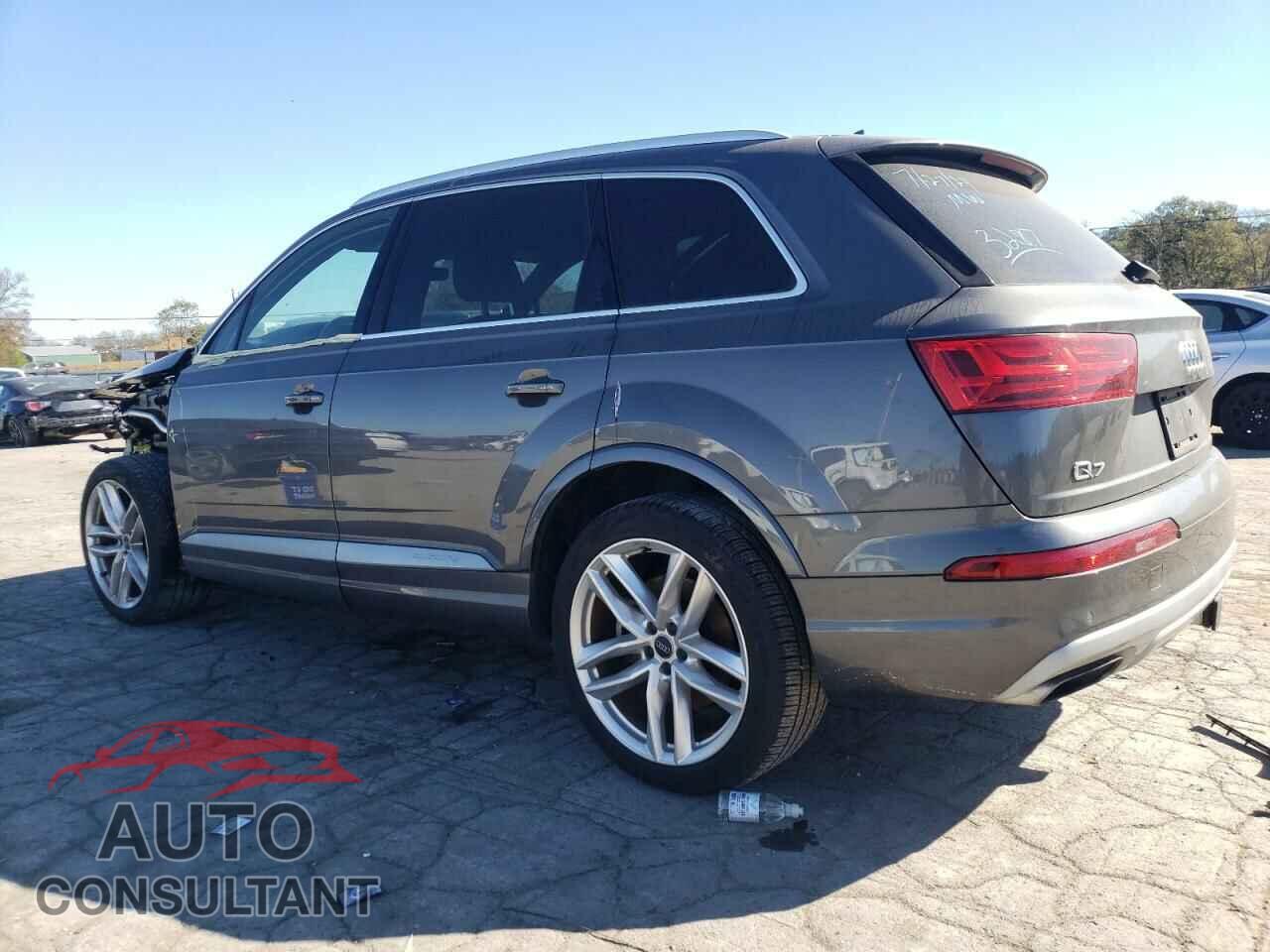 AUDI Q7 2018 - WA1VAAF7XJD053287
