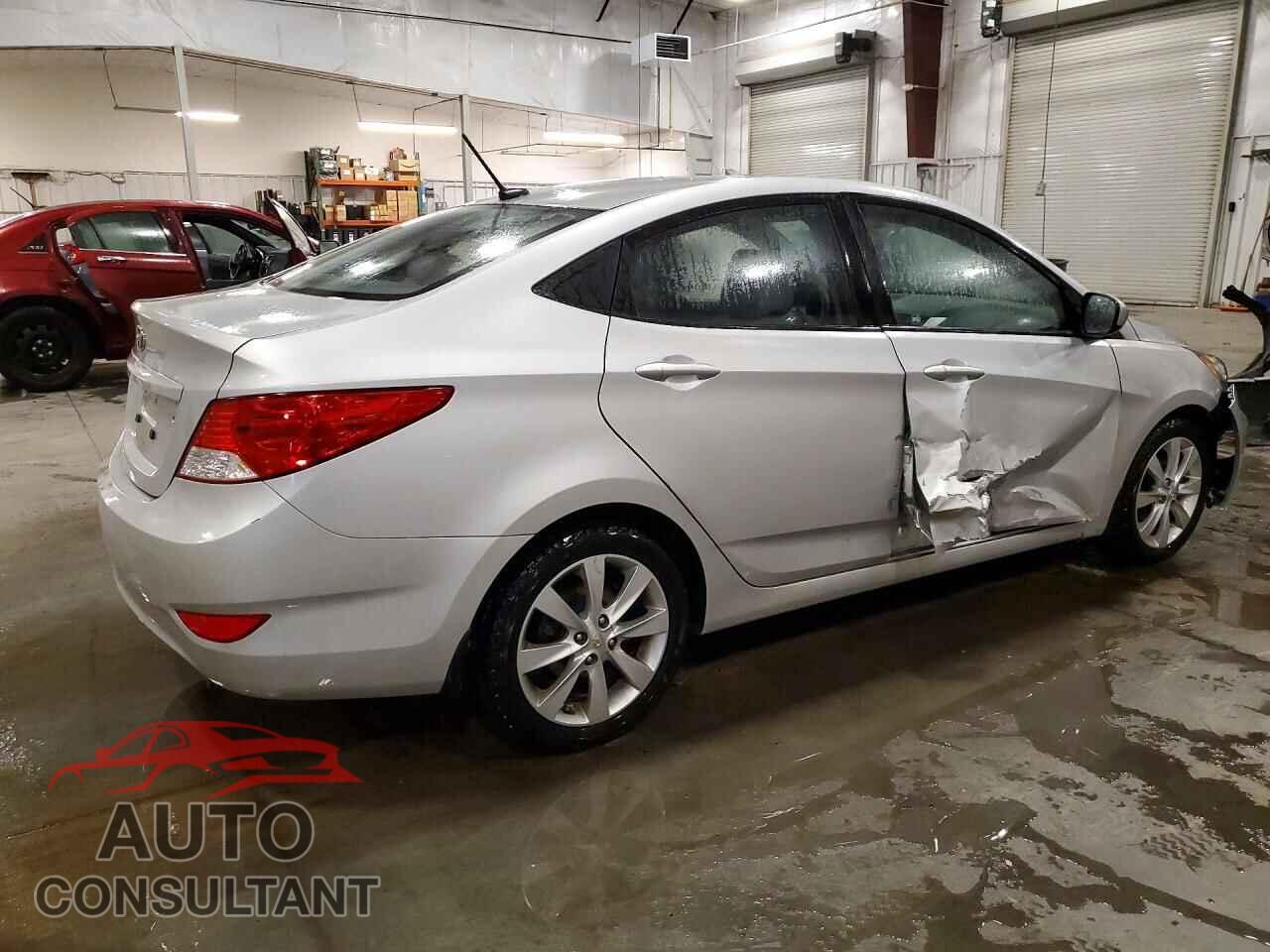 HYUNDAI ACCENT 2012 - KMHCU4AE1CU185431