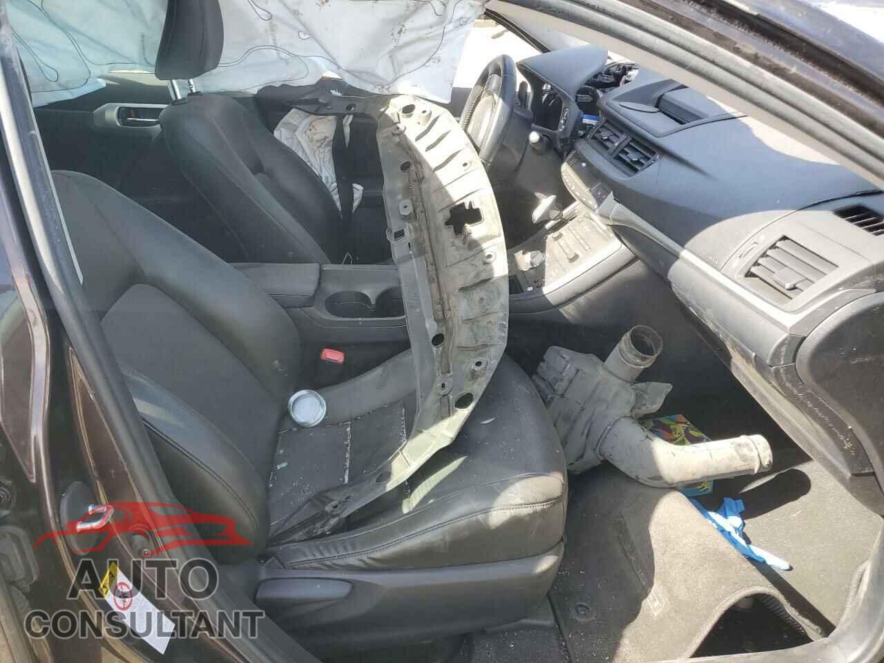 LEXUS CT 200 2011 - JTHKD5BH3B2017765