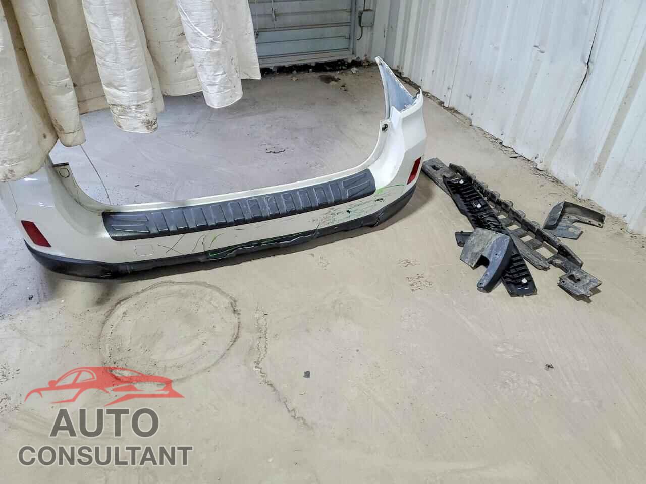 SUBARU OUTBACK 2017 - 4S4BSAKC4H3328575