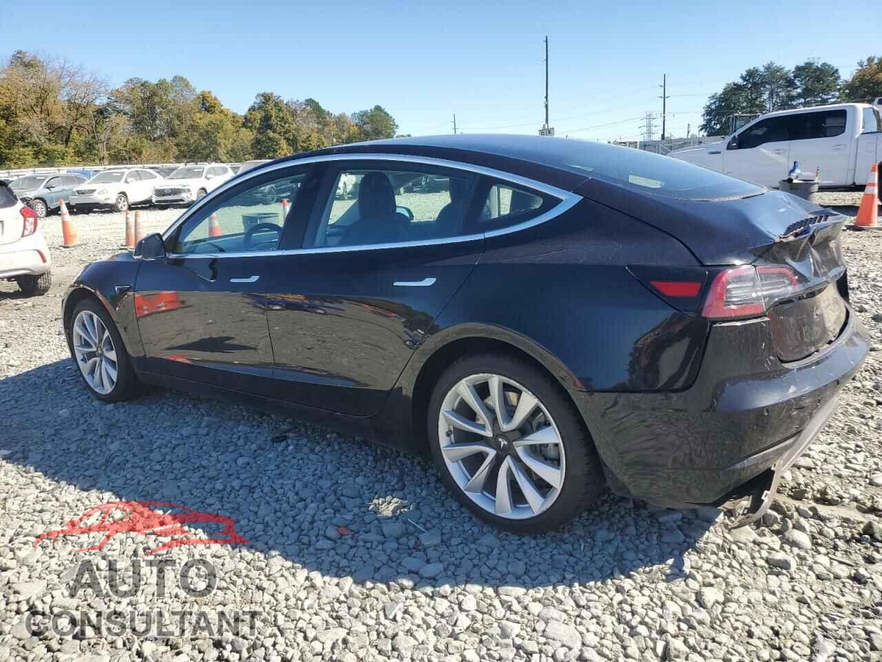 TESLA MODEL 3 2018 - 5YJ3E1EA8JF089275