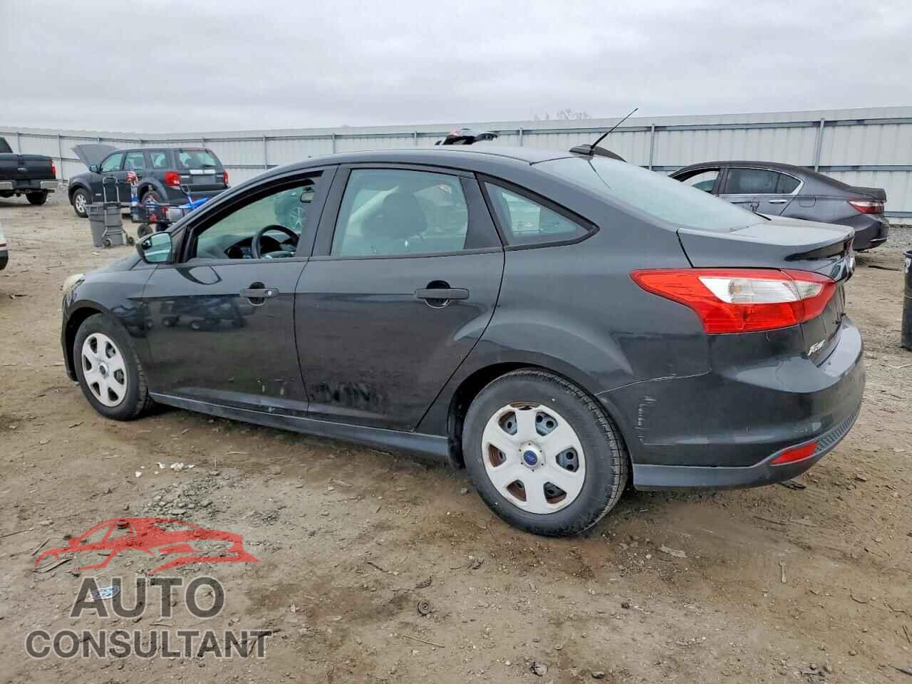 FORD FOCUS 2013 - 1FADP3E20DL282966