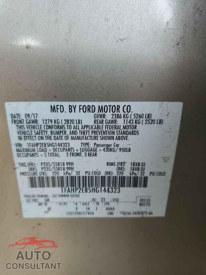 FORD TAURUS 2017 - 1FAHP2E85HG144323