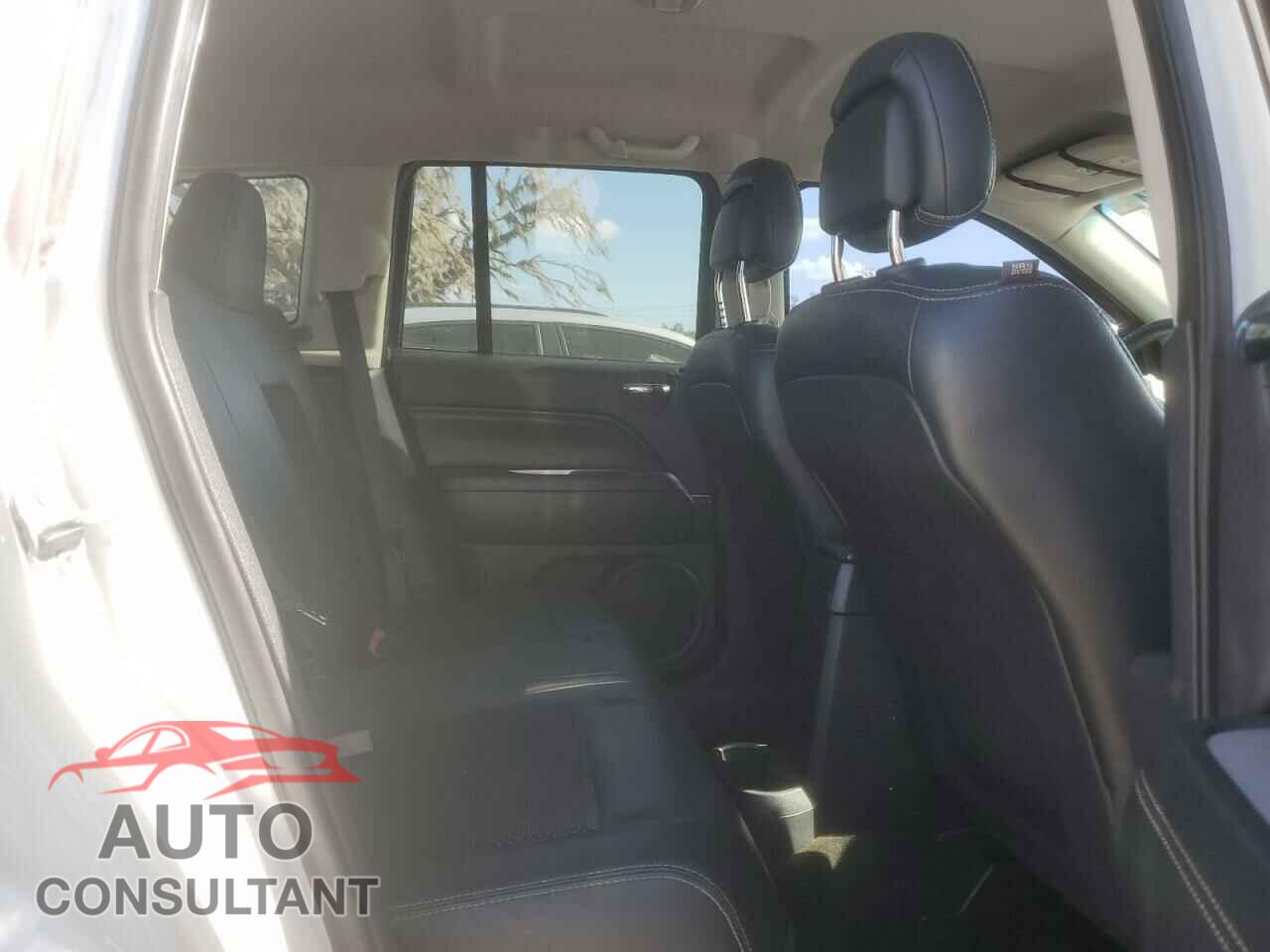 JEEP COMPASS 2017 - 1C4NJCEA3HD115573