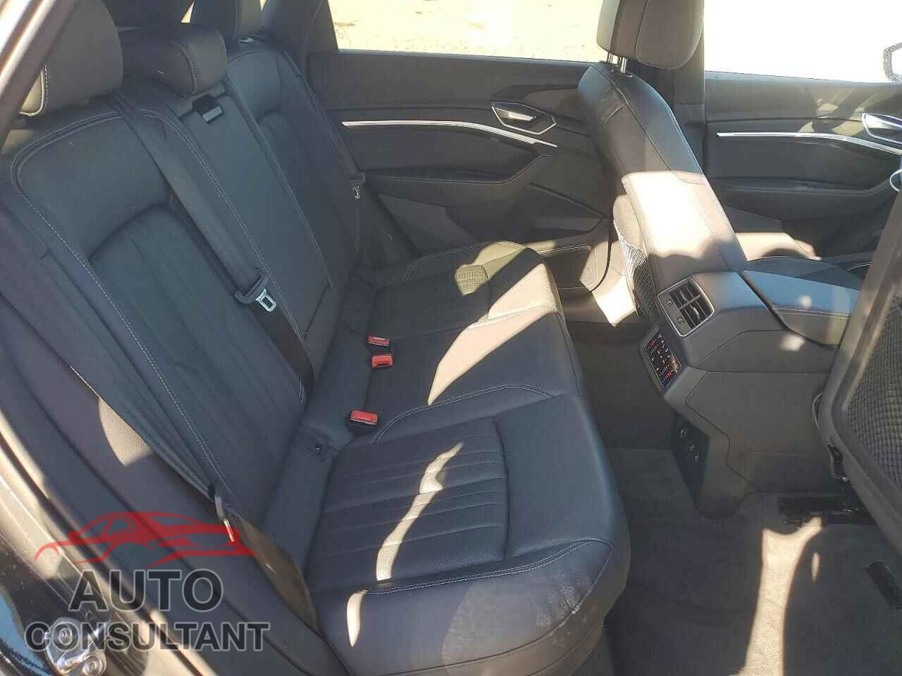 AUDI E-TRON 2022 - WA1LABGE6NB010884