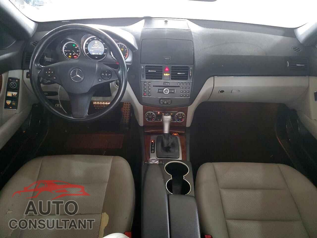 MERCEDES-BENZ C-CLASS 2011 - WDDGF5EB9BF656918