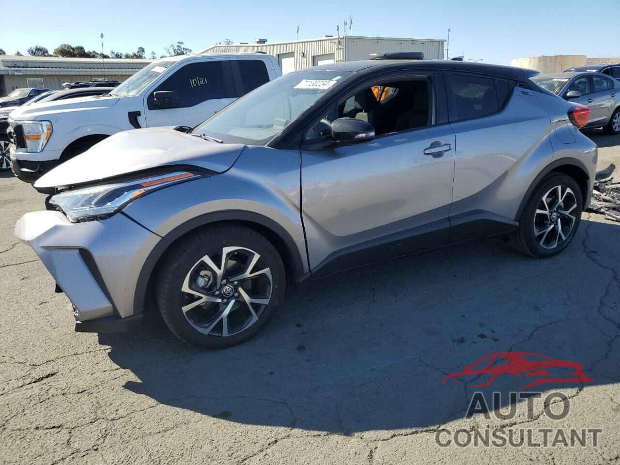 TOYOTA C-HR 2020 - JTNKHMBX4L1064121