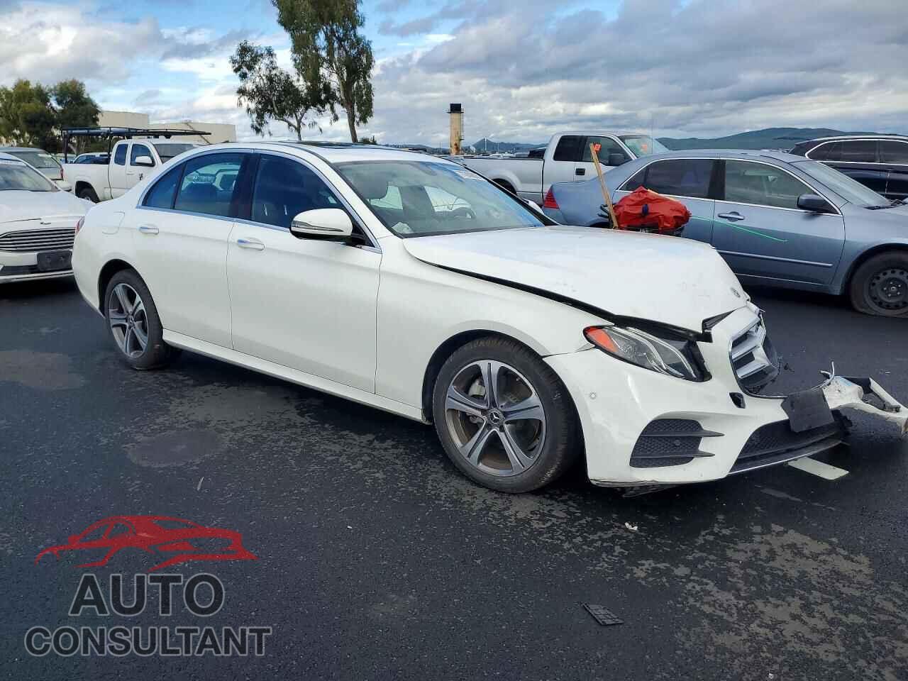 MERCEDES-BENZ E-CLASS 2018 - WDDZF4JB9JA414733