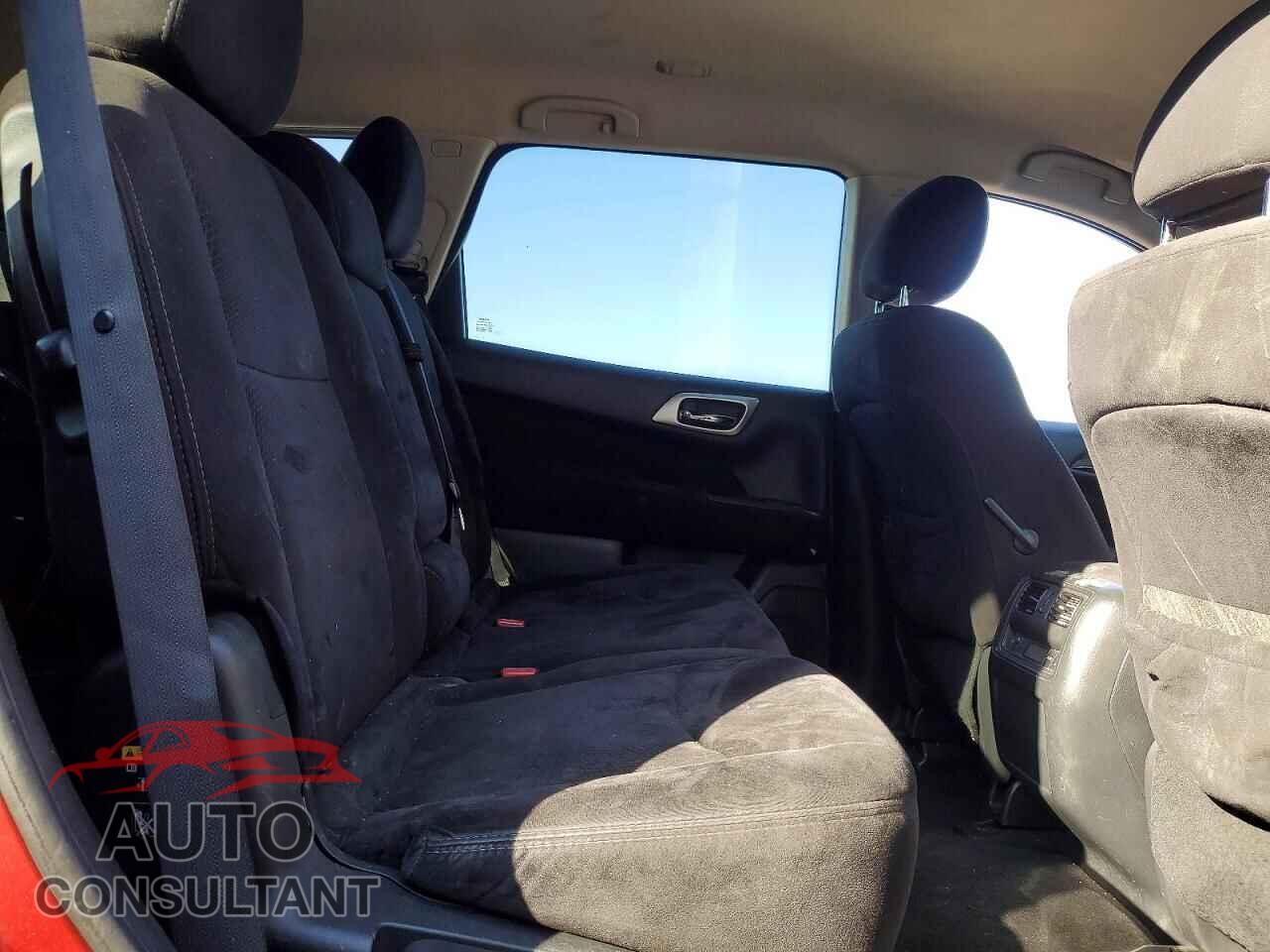 NISSAN PATHFINDER 2015 - 5N1AR2MN7FC631679