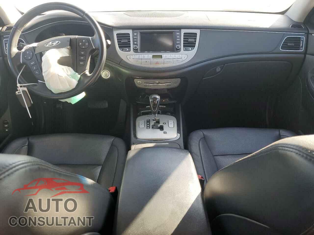 HYUNDAI GENESIS 2012 - KMHGC4DD2CU207685