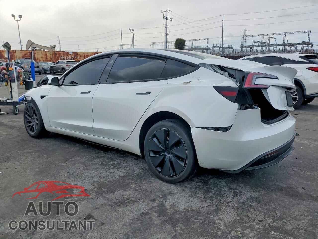 TESLA MODEL 3 2024 - 5YJ3E1EB0RF772320