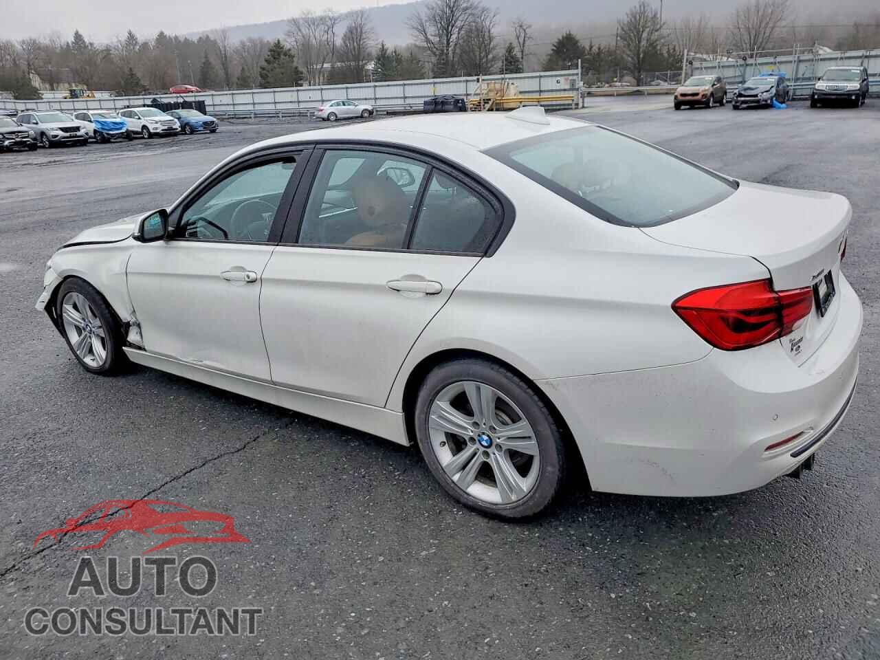 BMW 3 SERIES 2016 - WBA8E3G52GNU01700