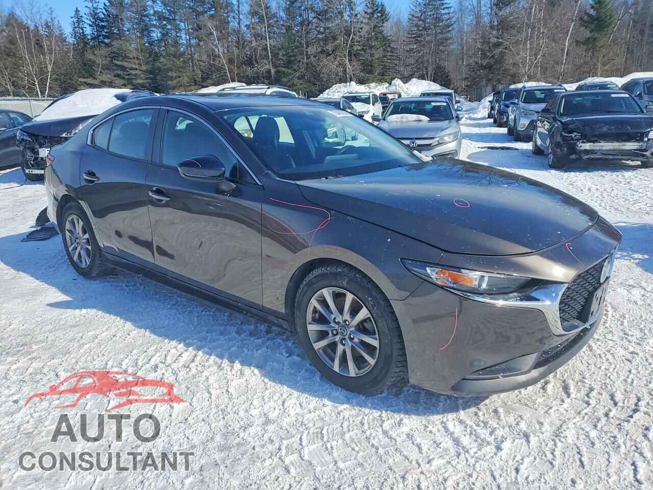 MAZDA 3 2019 - JM1BPBCM8K1126036