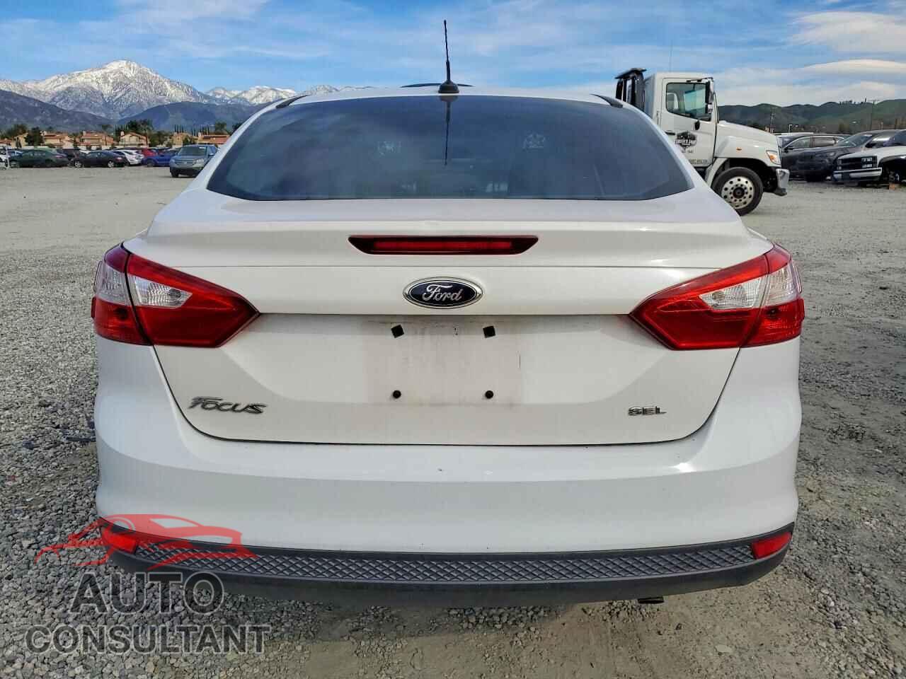 FORD FOCUS 2013 - 1FADP3F28DL313993