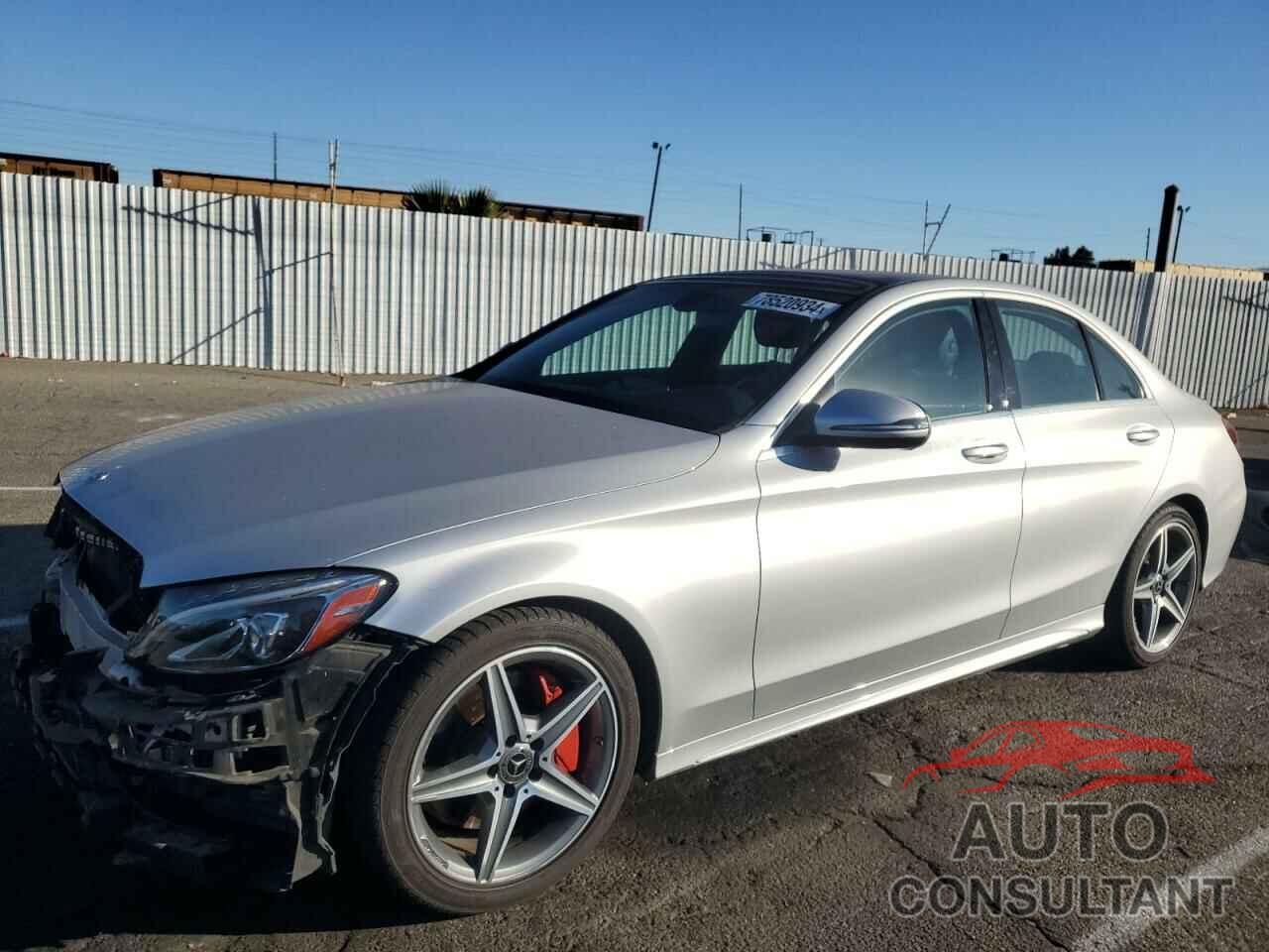 MERCEDES-BENZ C-CLASS 2018 - 55SWF4JB9JU280597