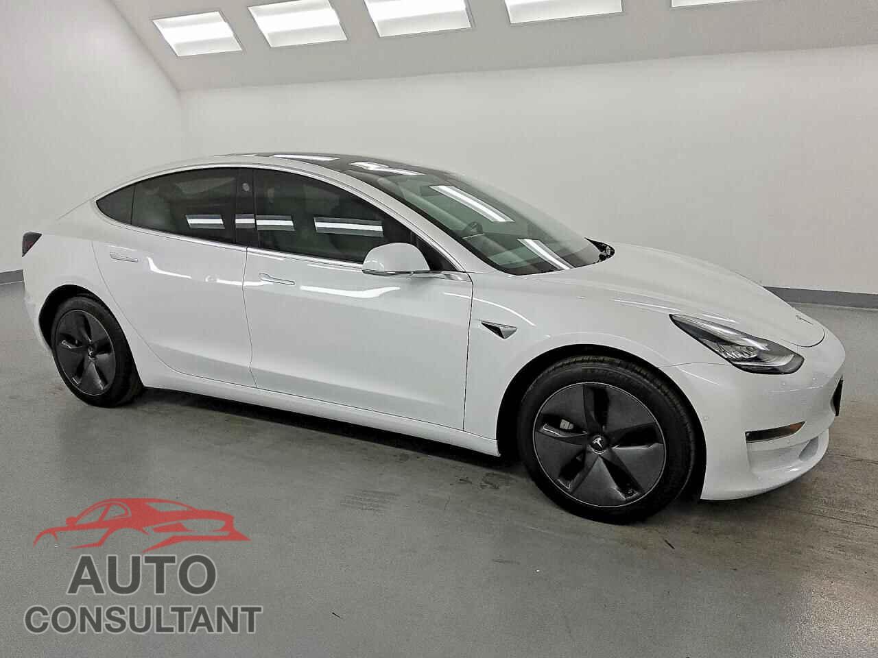 TESLA MODEL 3 2019 - 5YJ3E1EB2KF391140