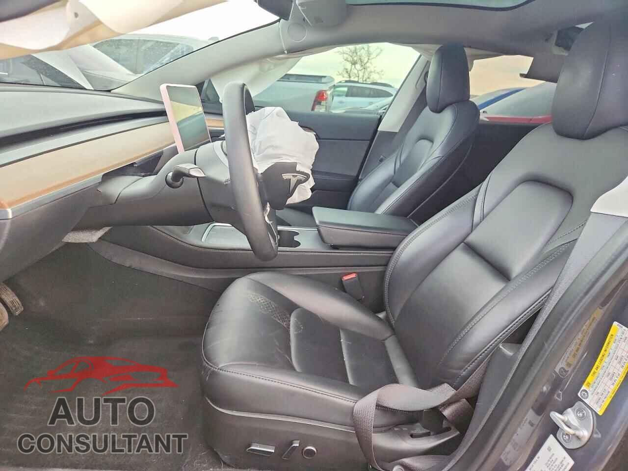 TESLA MODEL 3 2023 - 5YJ3E1EA0PF682606