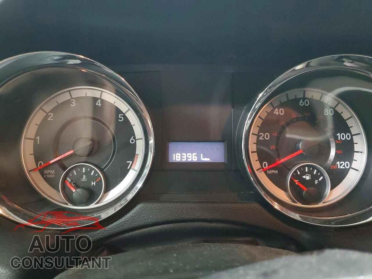 DODGE CARAVAN 2013 - 2C4RDGCG4DR660552