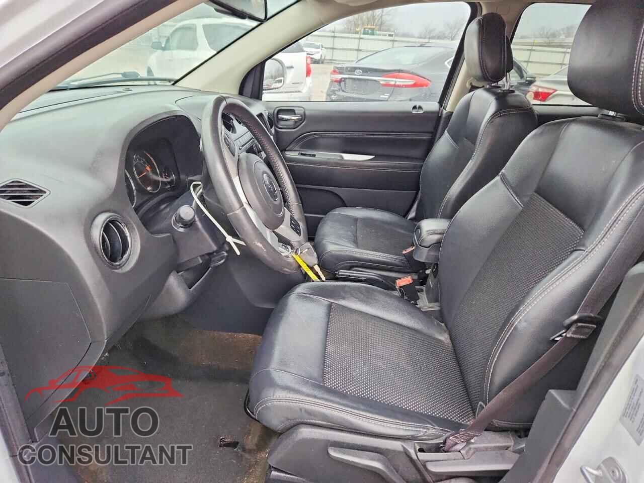 JEEP COMPASS 2016 - 1C4NJCEA2GD715175