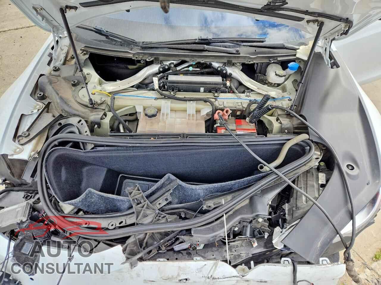 TESLA MODEL S 2018 - 5YJSA1E24JF276156
