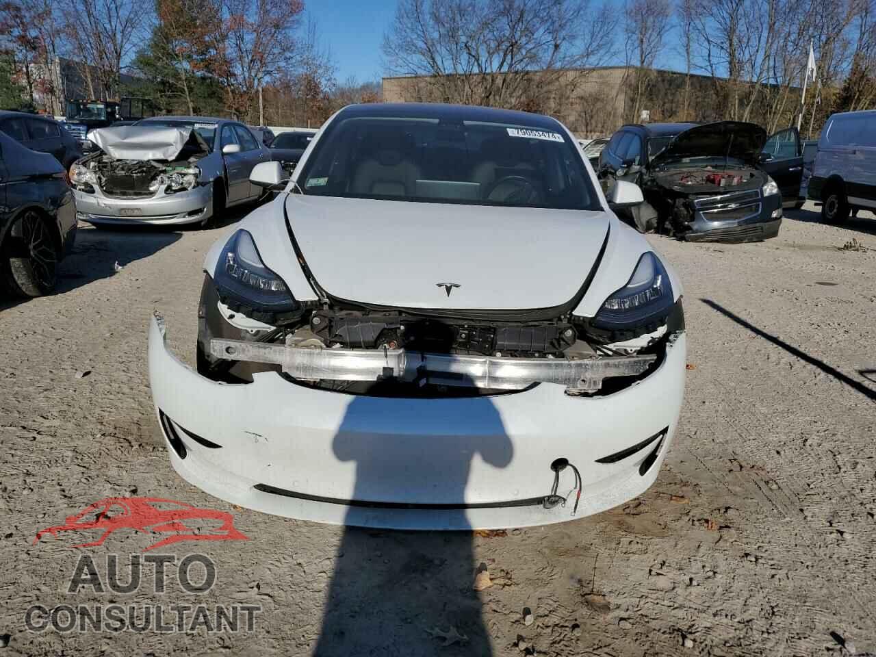 TESLA MODEL 3 2018 - 5YJ3E1EB5JF121964