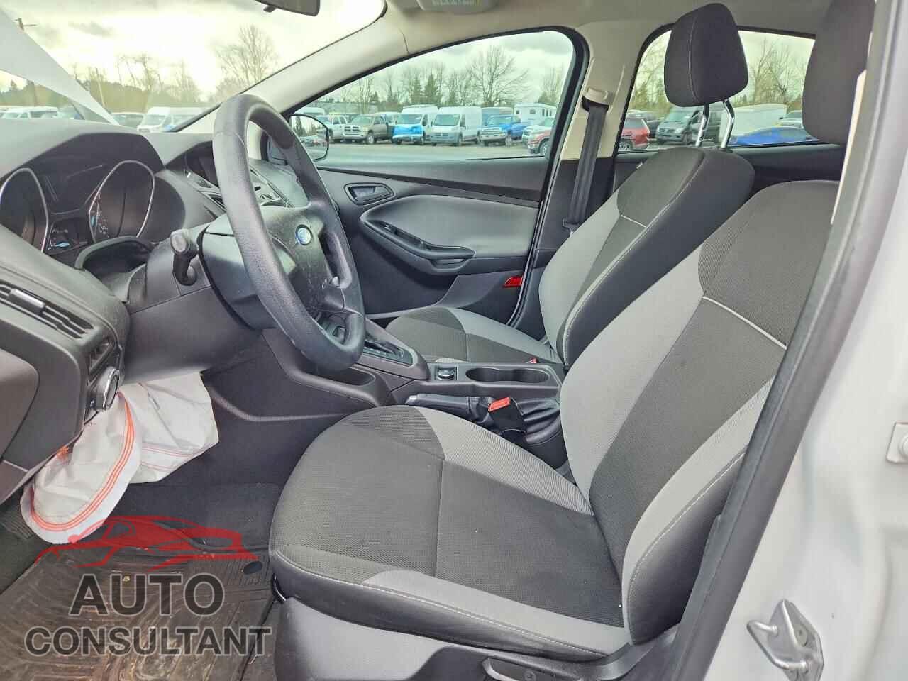 FORD FOCUS 2014 - 1FADP3E21EL112830