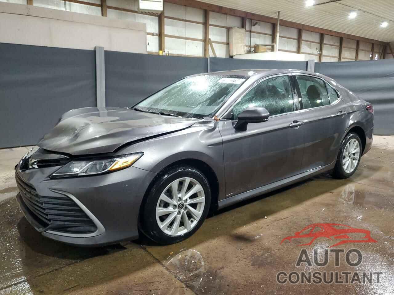 TOYOTA CAMRY 2021 - 4T1C11AK3MU412651