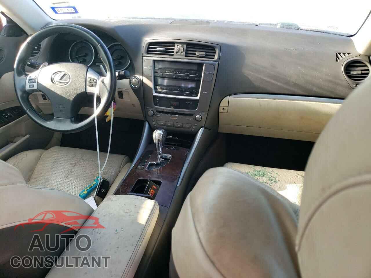 LEXUS IS 2013 - JTHBF5C25D5193643