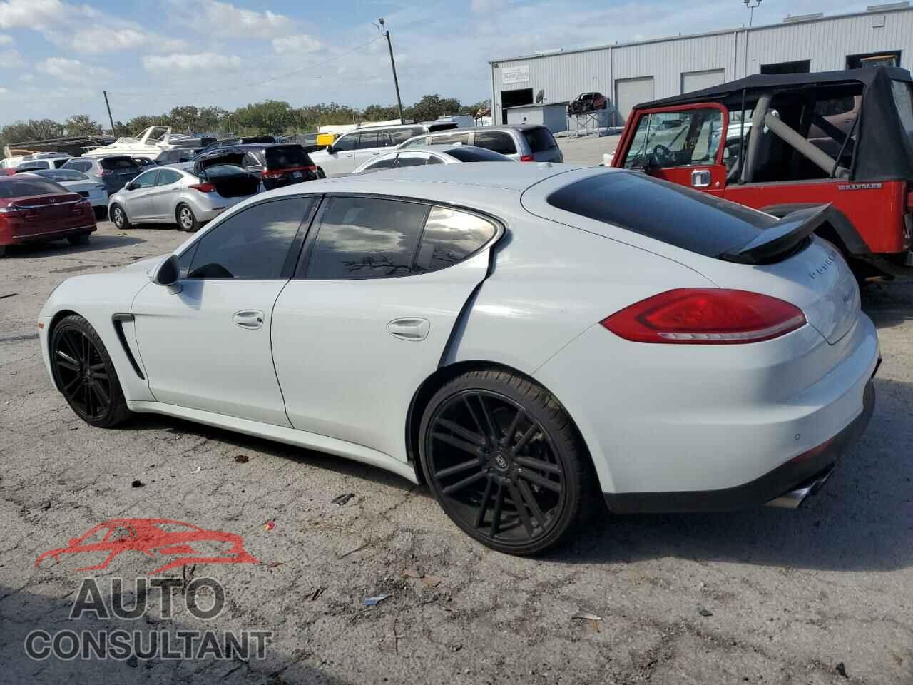 PORSCHE PANAMERA 2015 - WP0AA2A73FL005869