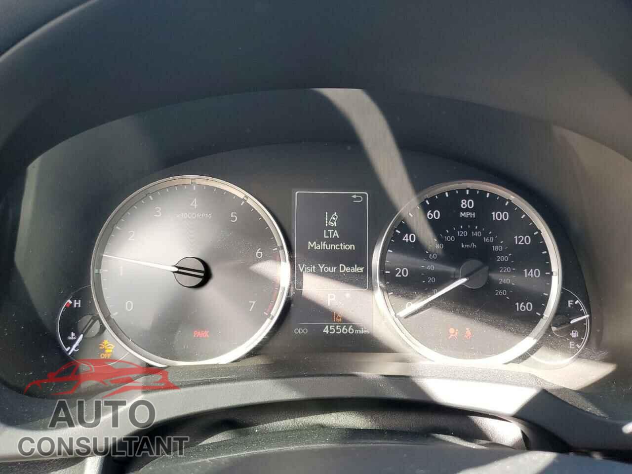 LEXUS IS 2021 - JTHAA1D22M5117315