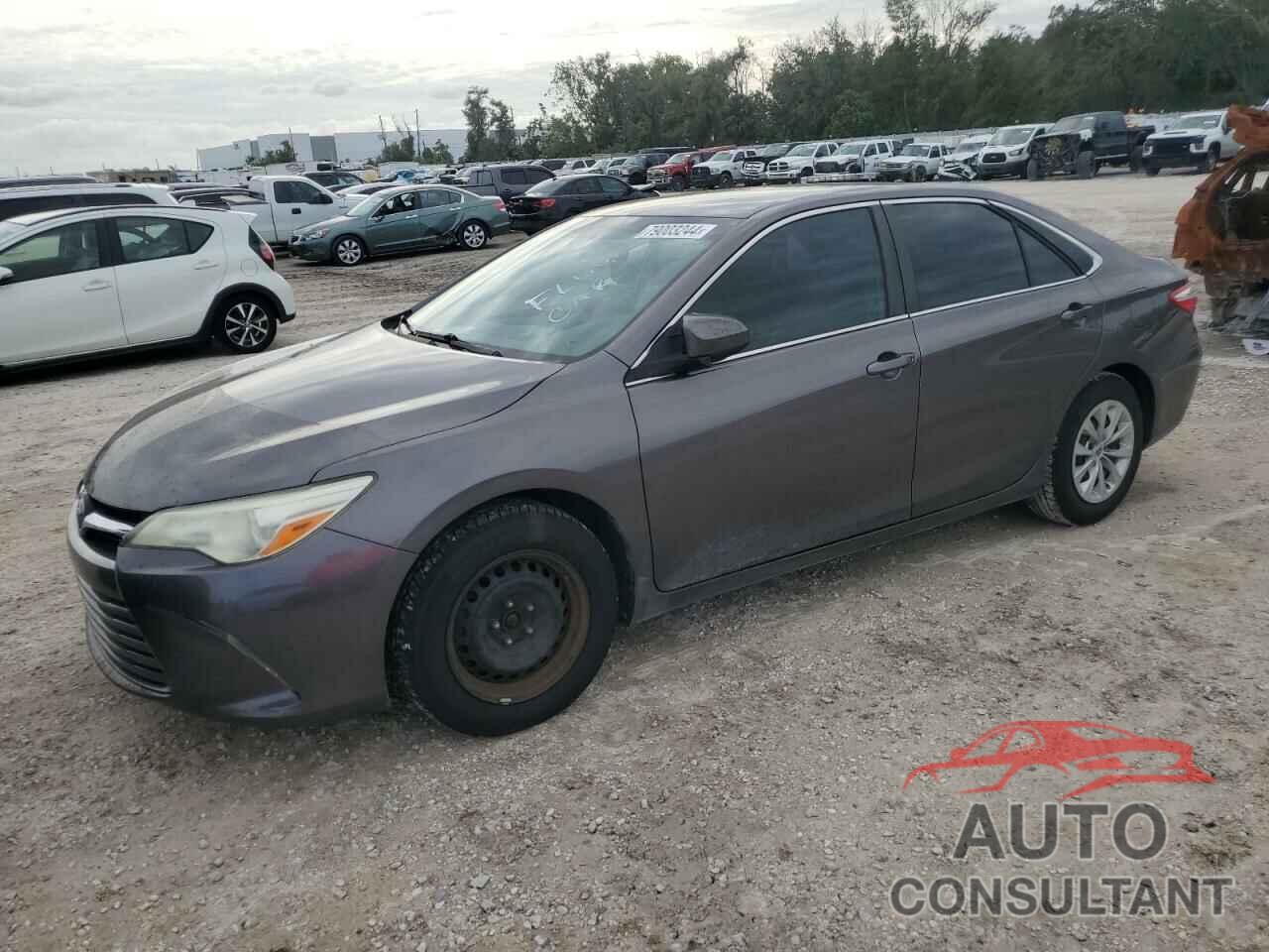 TOYOTA CAMRY 2016 - 4T4BF1FK7GR552184