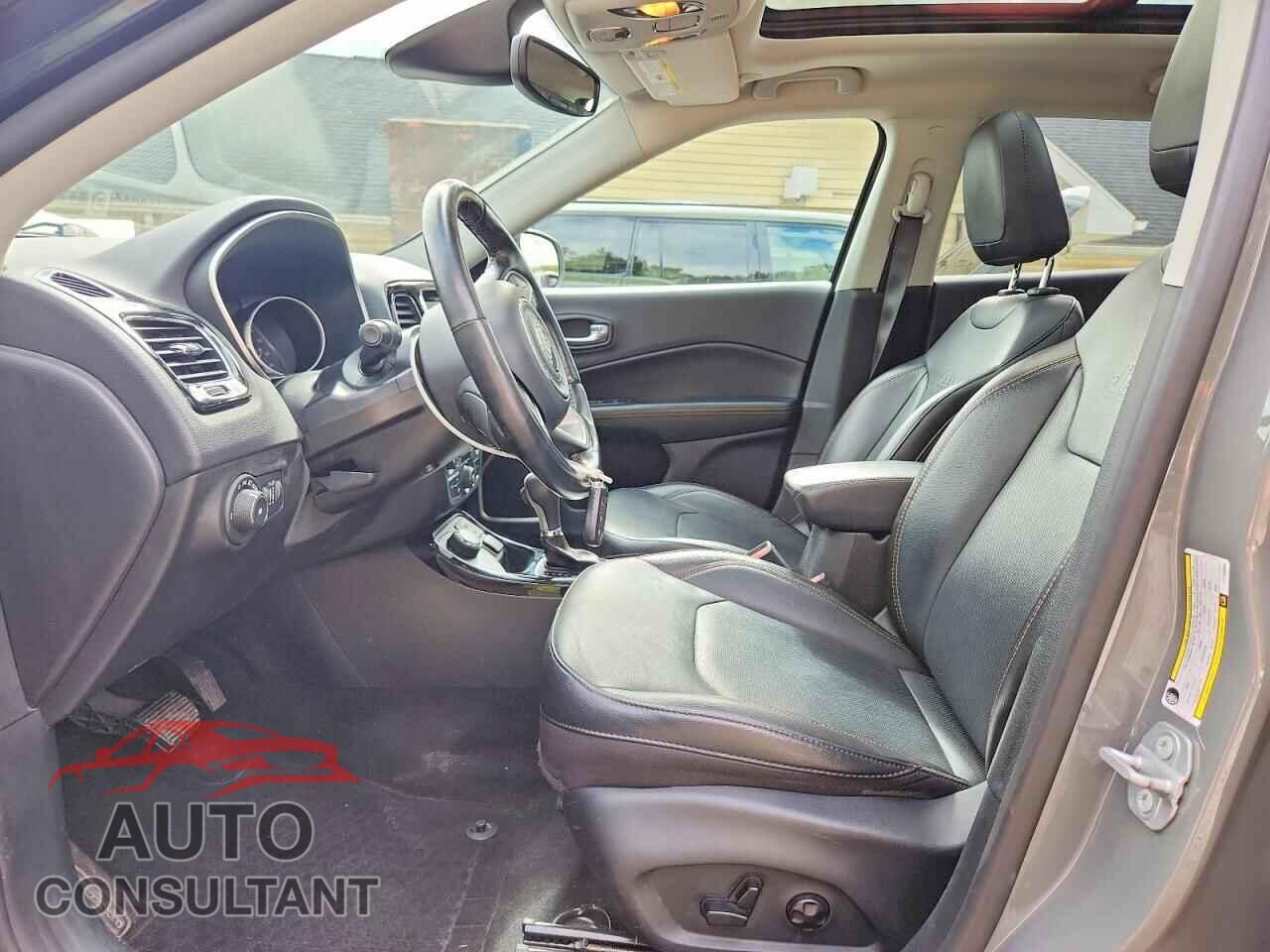 JEEP COMPASS 2020 - 3C4NJDCB0LT146865