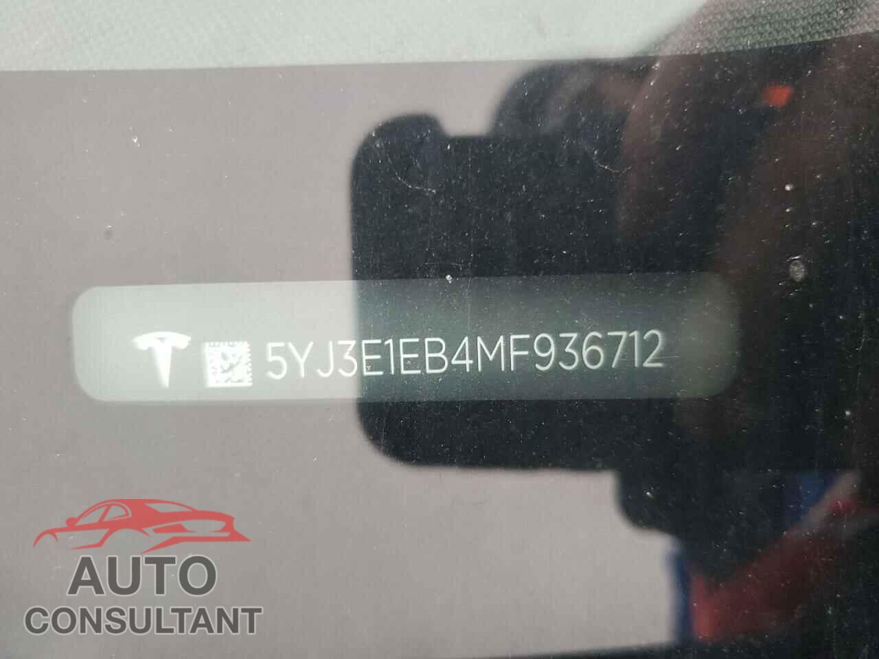 TESLA MODEL 3 2021 - 5YJ3E1EB4MF936712