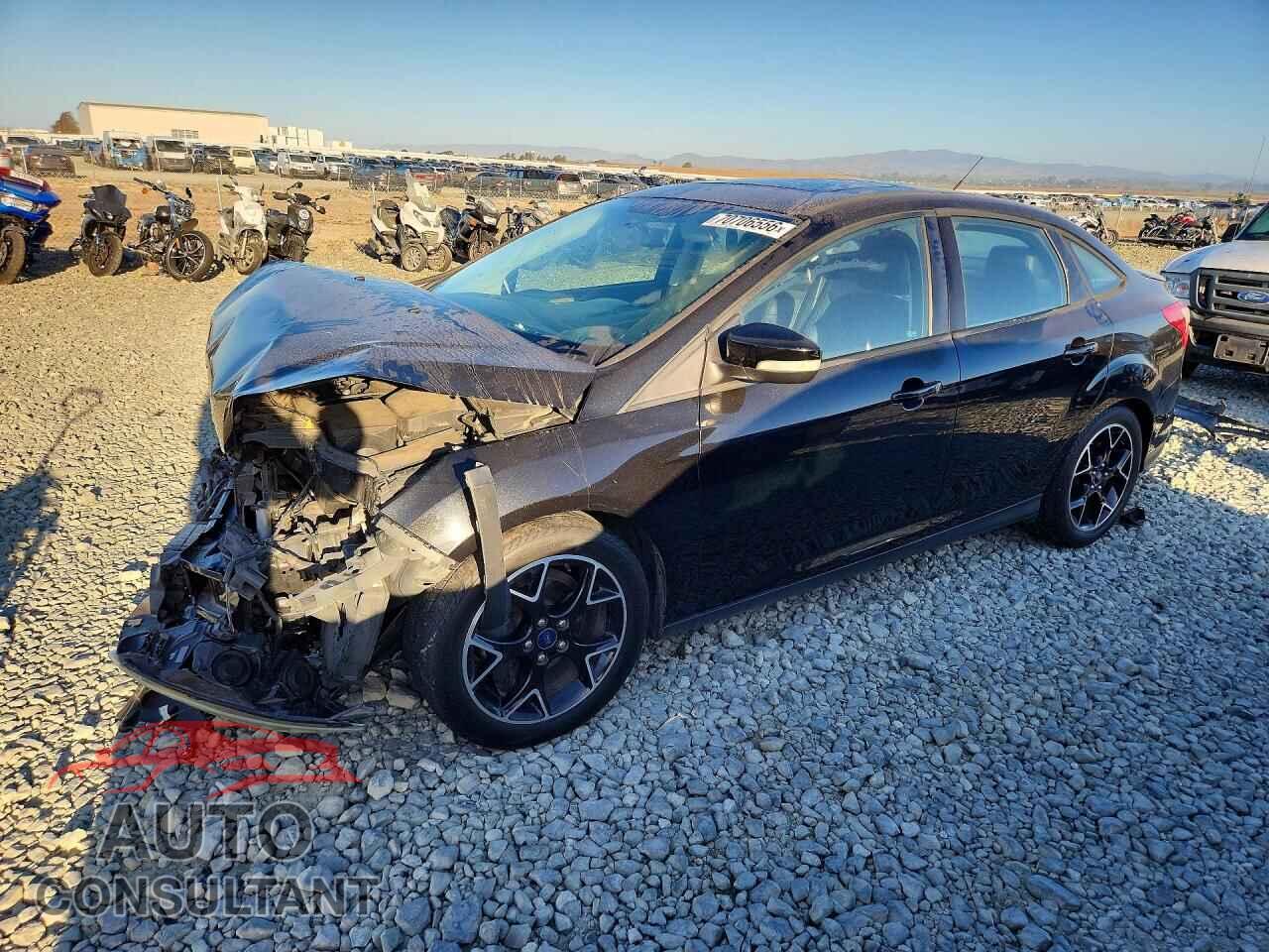 FORD FOCUS 2014 - 1FADP3F24EL211110