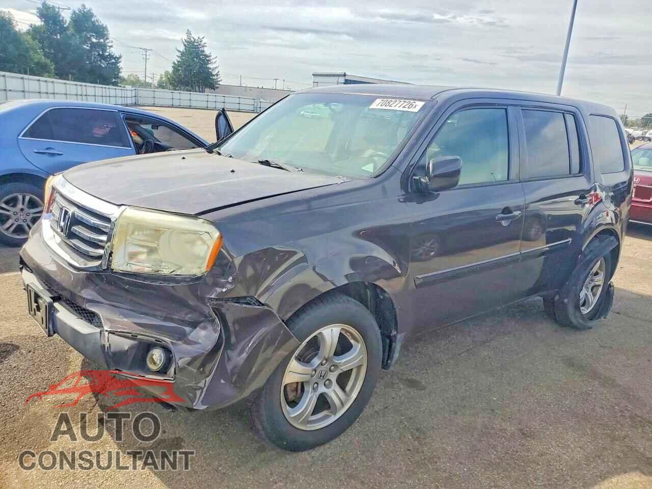 HONDA PILOT 2012 - 5FNYF4H48CB015500