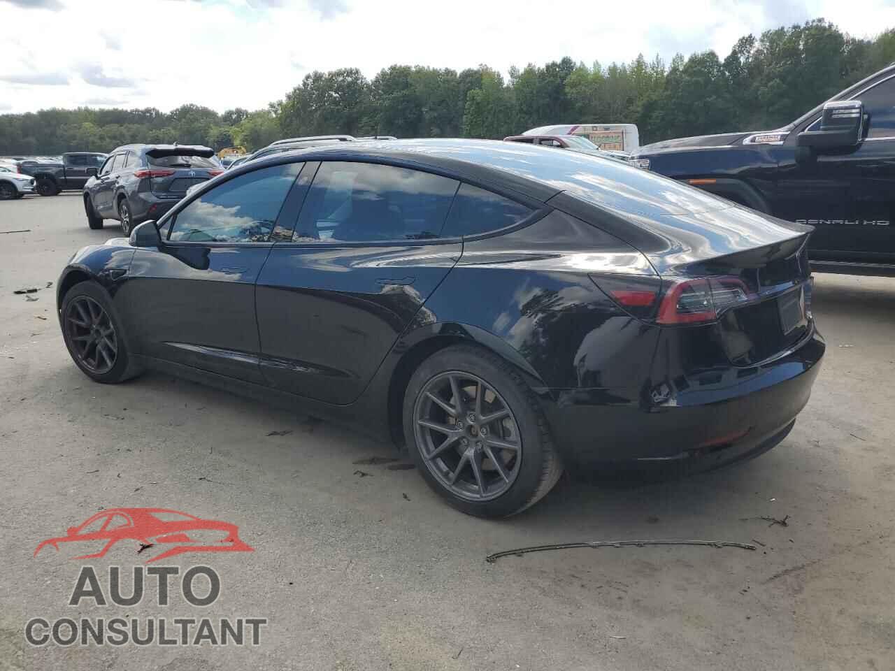 TESLA MODEL 3 2023 - 5YJ3E1EA5PF382608