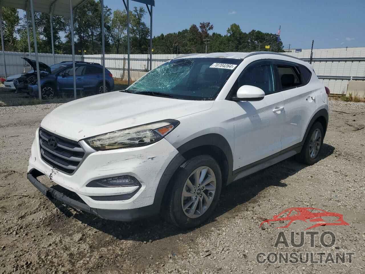 HYUNDAI TUCSON 2018 - KM8J3CA49JU707036