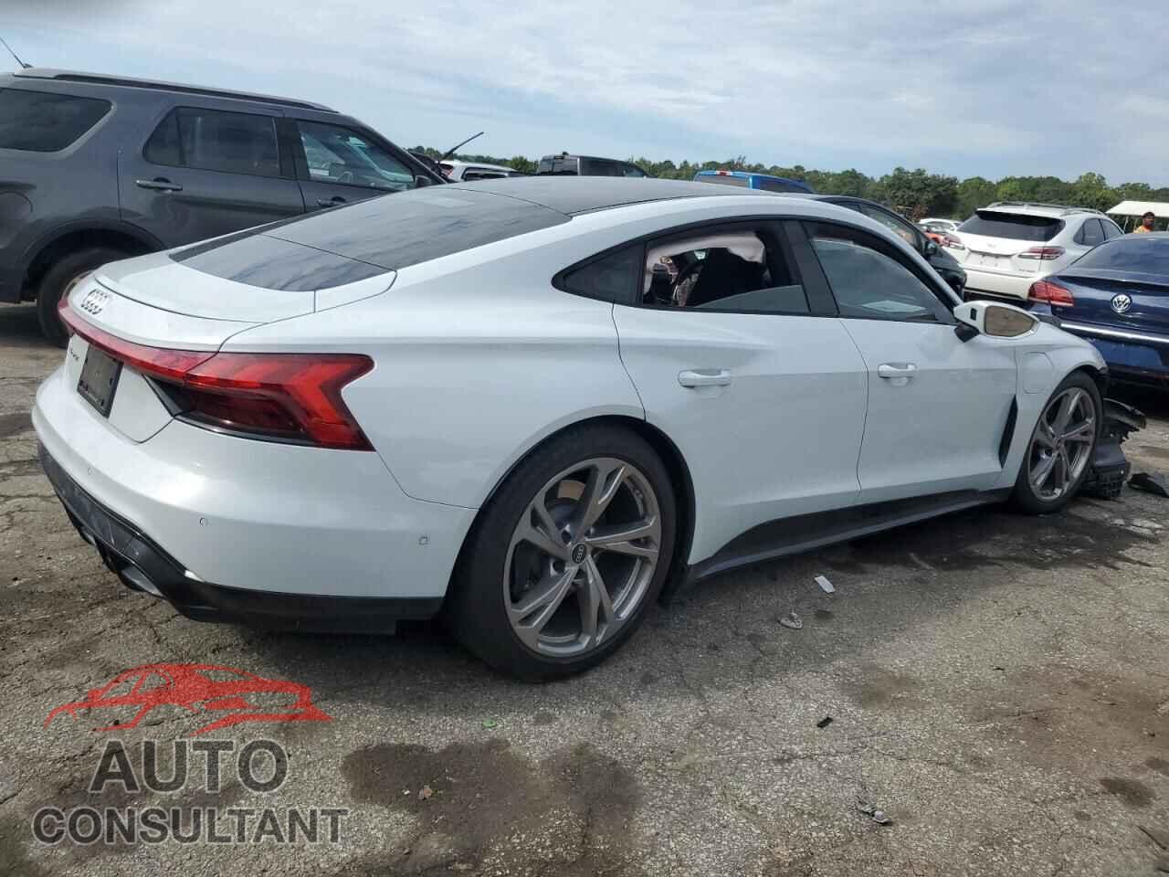 AUDI E-TRON GT 2023 - WAUDJBFW7P7003756