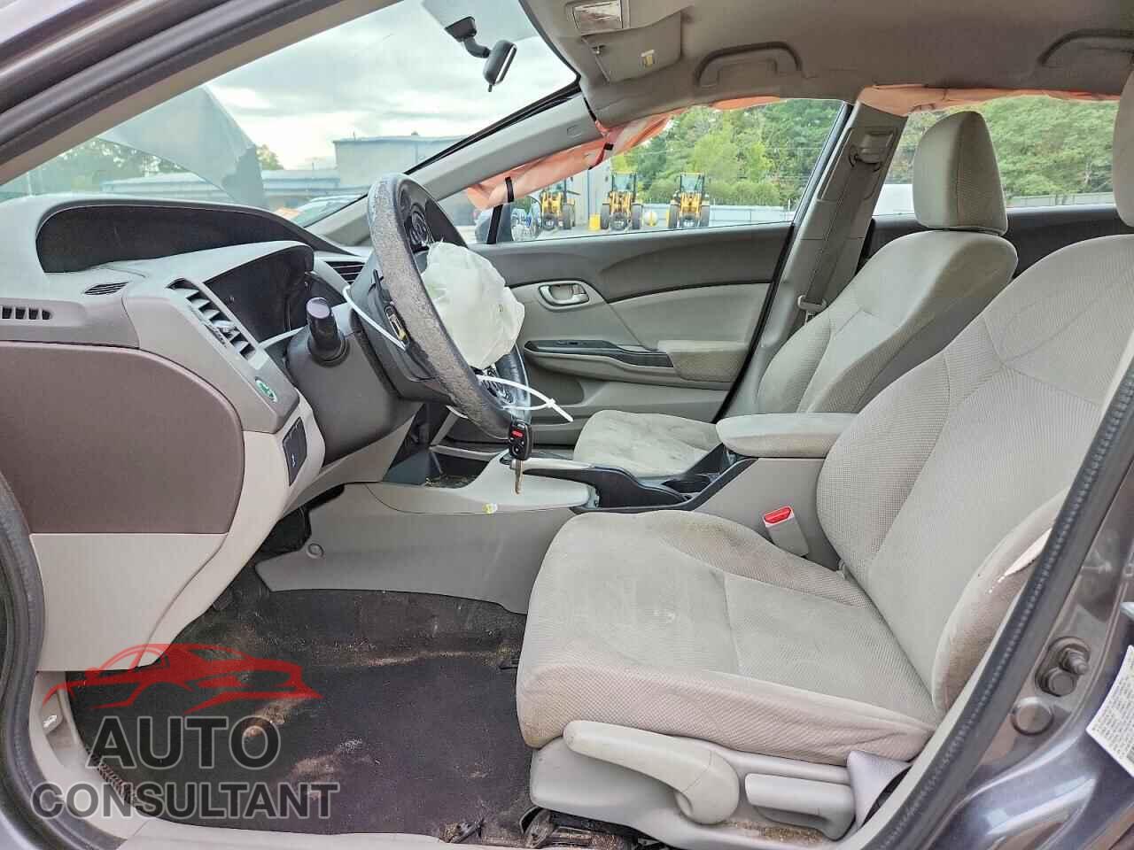 HONDA CIVIC 2012 - 2HGFB2F56CH569388