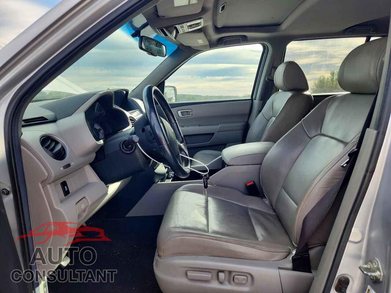 HONDA PILOT 2012 - 5FNYF4H59CB083863