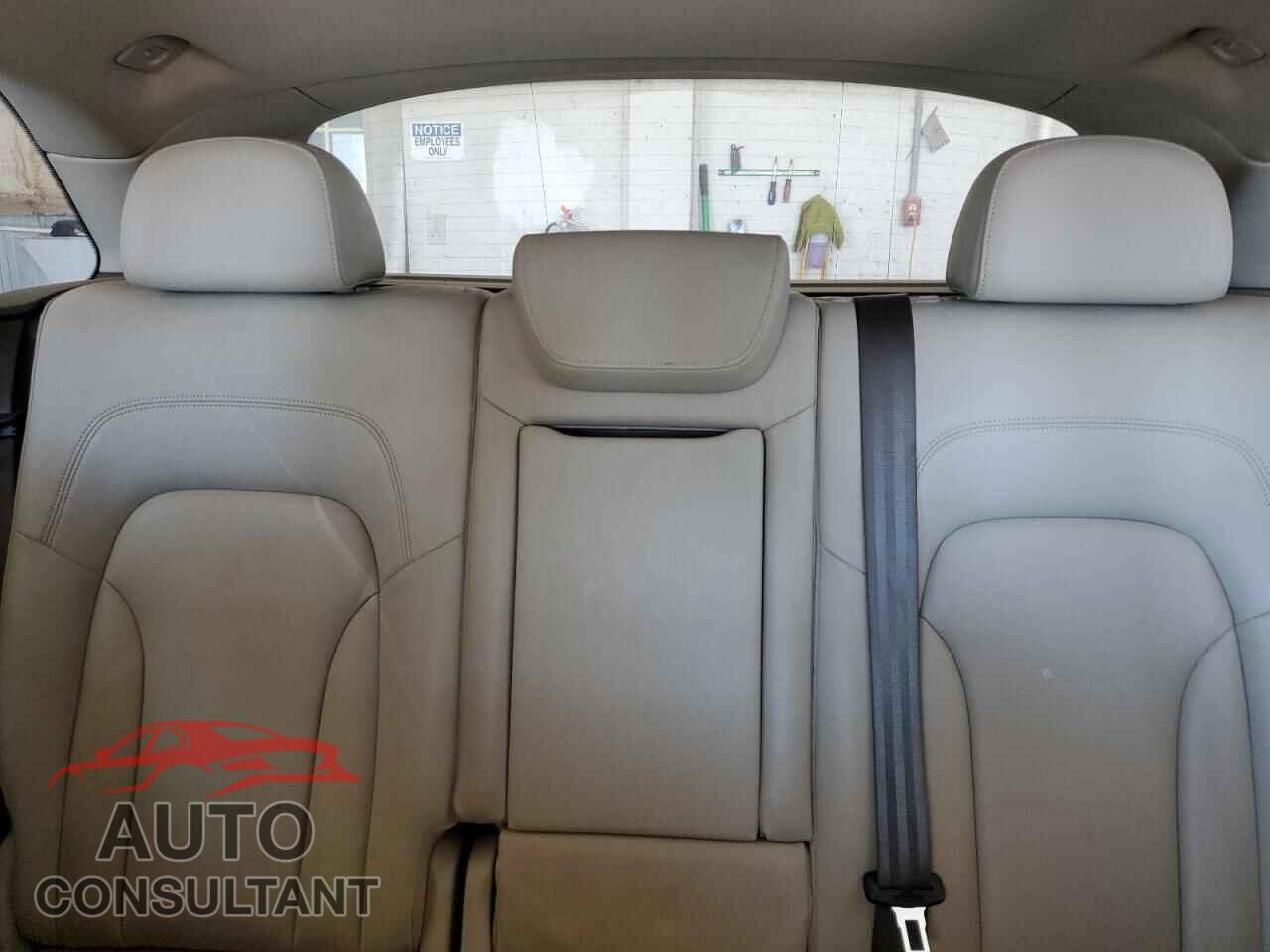 AUDI Q5 2012 - WA1LFAFP7CA062297