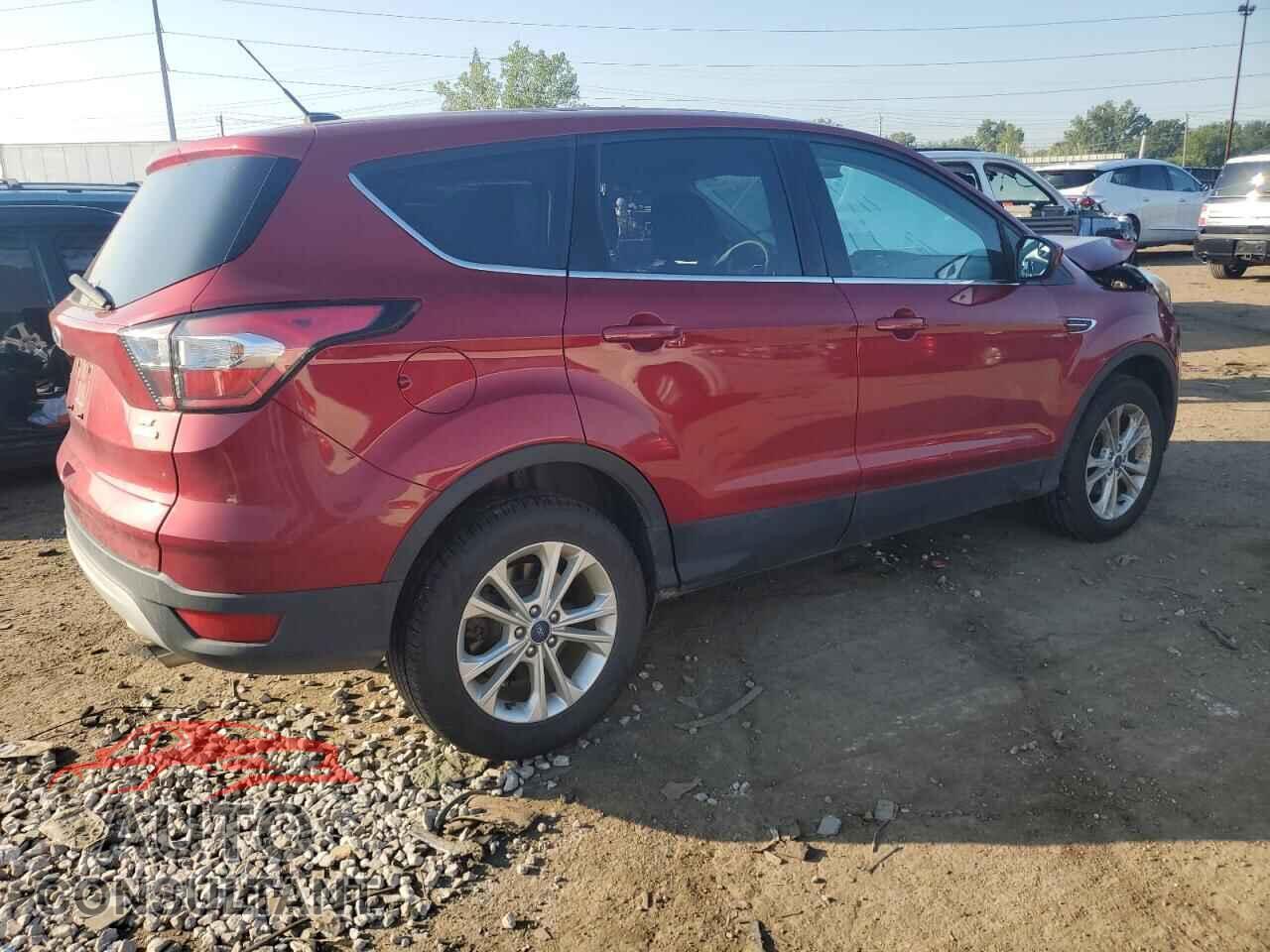 FORD ESCAPE 2017 - 1FMCU0GD7HUE46592